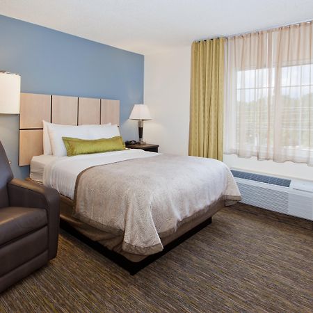 Sonesta Simply Suites Huntsville Research Park מראה חיצוני תמונה