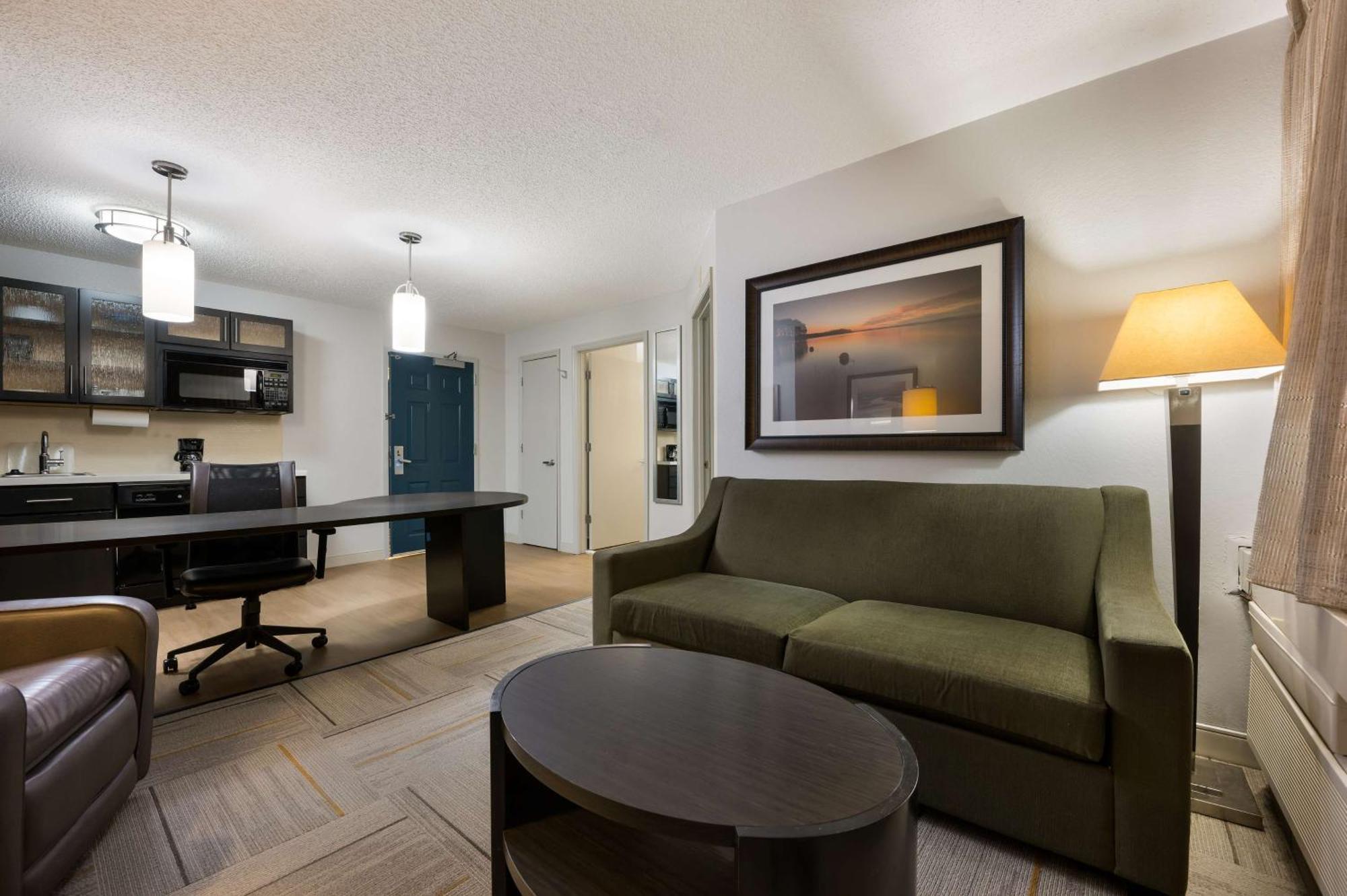 Sonesta Simply Suites Huntsville Research Park מראה חיצוני תמונה