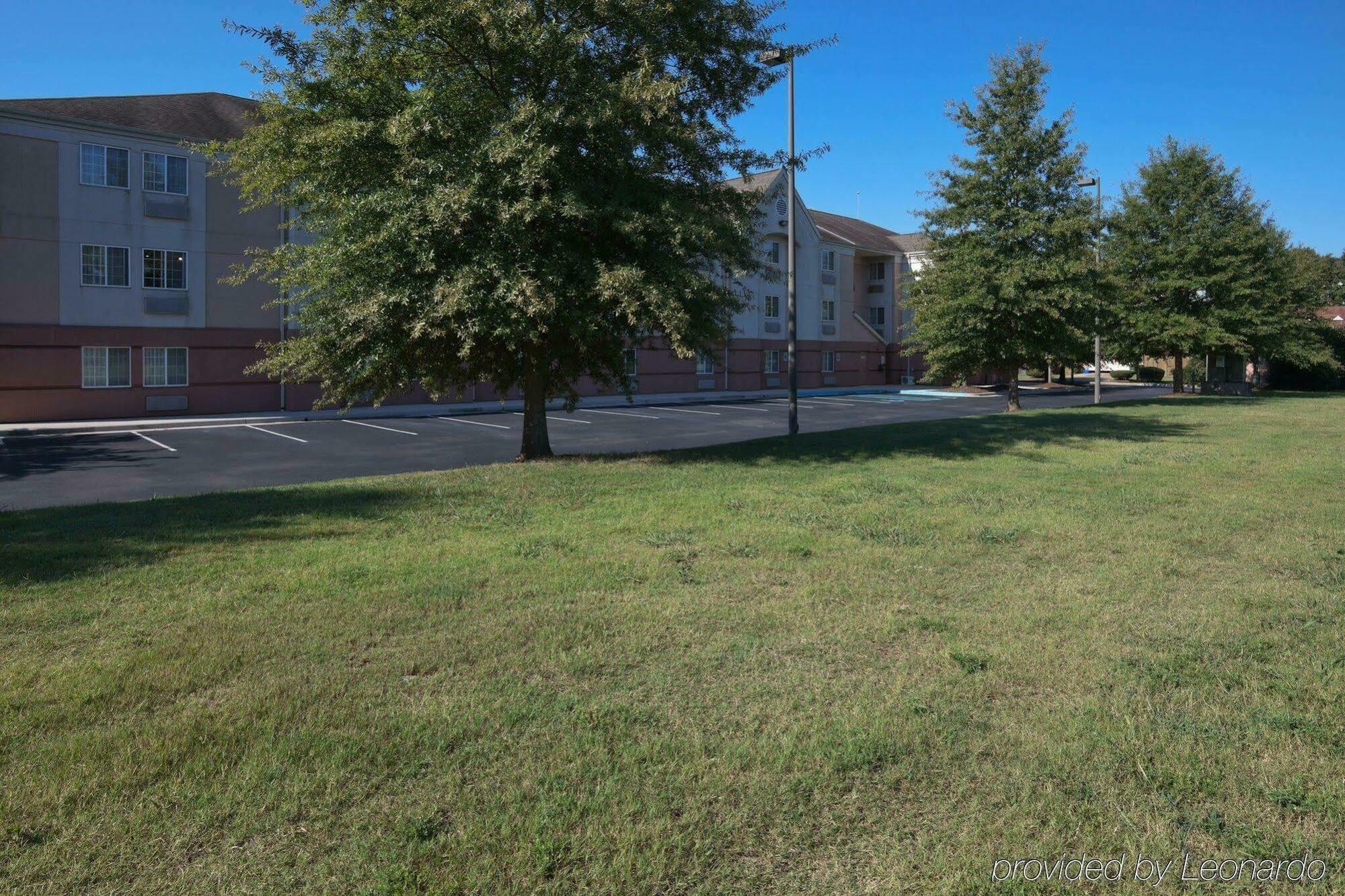 Sonesta Simply Suites Huntsville Research Park מראה חיצוני תמונה
